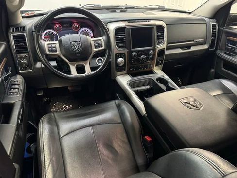 Used 2018 RAM 1500 Laramie AWD/4WD image 7