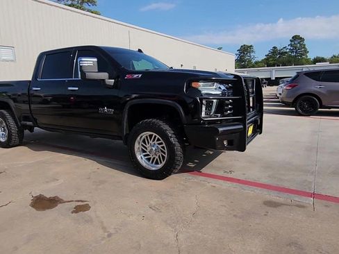 Used 2023 Chevrolet Silverado 2500 LTZ w/ LTZ Premium Texas Edition AWD/4WD image 2