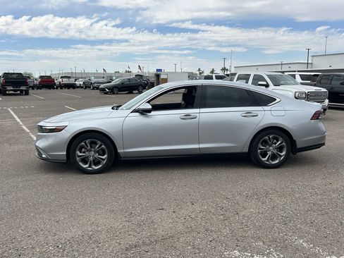 Used 2023 Honda Accord EX image 2