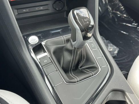 New 2026 Volkswagen Taos S FWD image 21