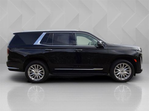 Used 2021 Cadillac Escalade Premium Luxury image 6