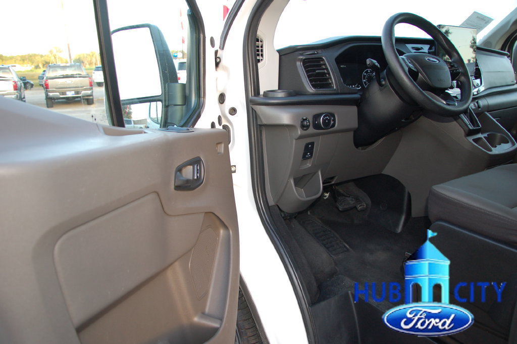Used 2024 Ford Transit 350 XLT RWD image 11