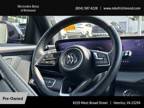 Used 2025 Buick Enclave Sport Touring w/ Power Package FWD image 20