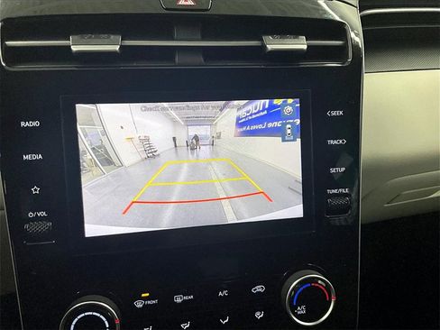 Used 2023 Hyundai Tucson SEL image 19