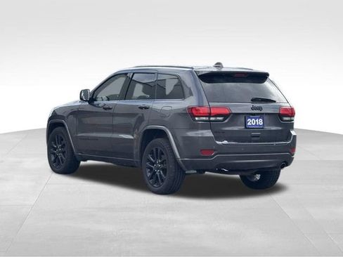 Used 2018 Jeep Grand Cherokee Altitude image 7