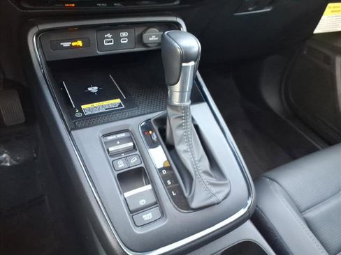 Used 2024 Honda CR-V EX-L image 16