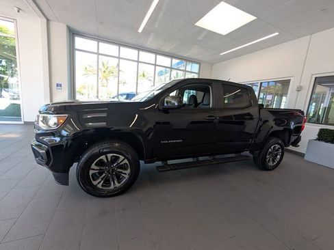Used 2022 Chevrolet Colorado Z71 image 3