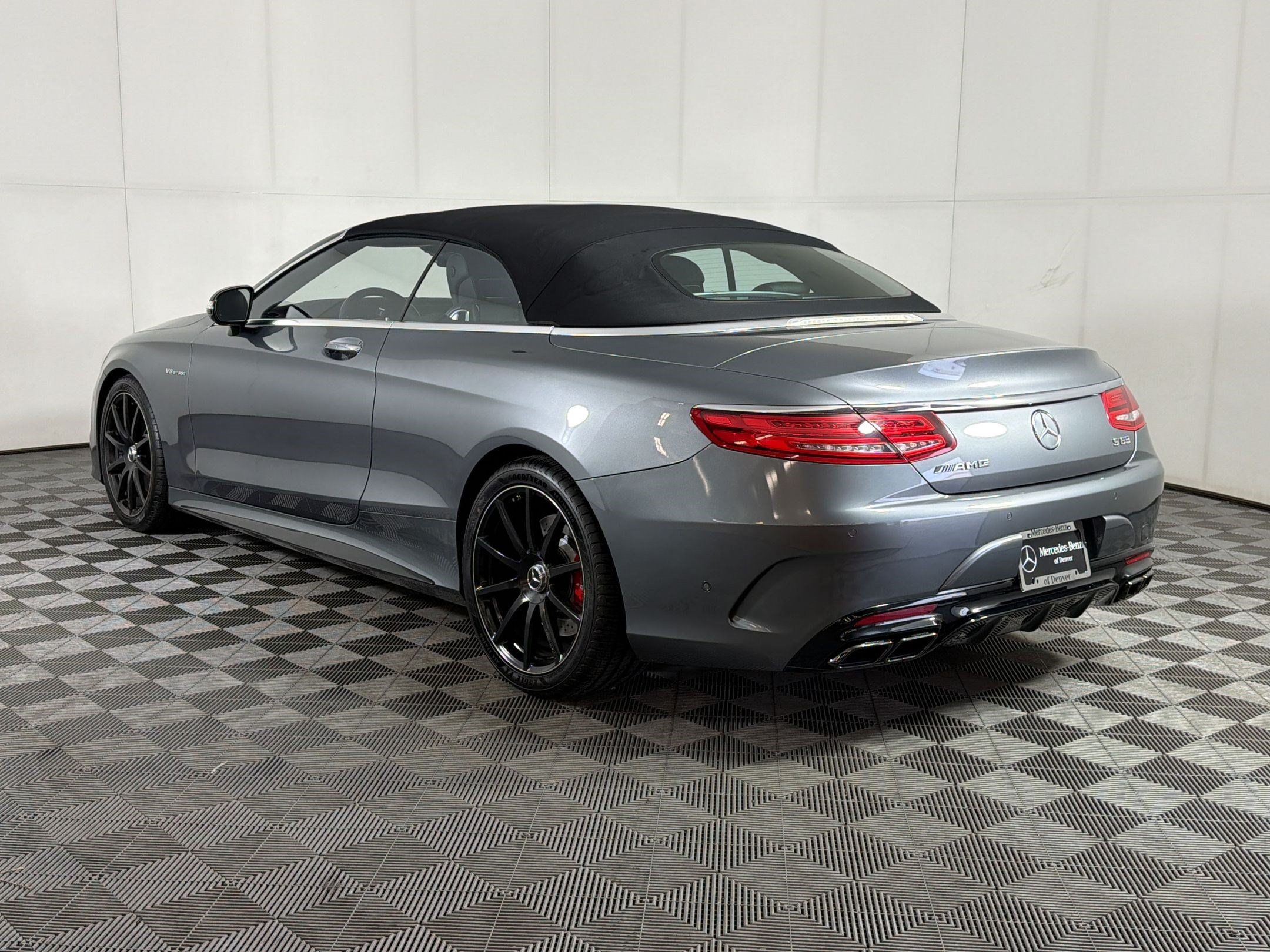Used 2017 Mercedes-Benz S 63 AMG 4MATIC Cabriolet image 3