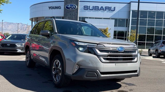 Used 2026 Subaru Forester Premium AWD/4WD image 1