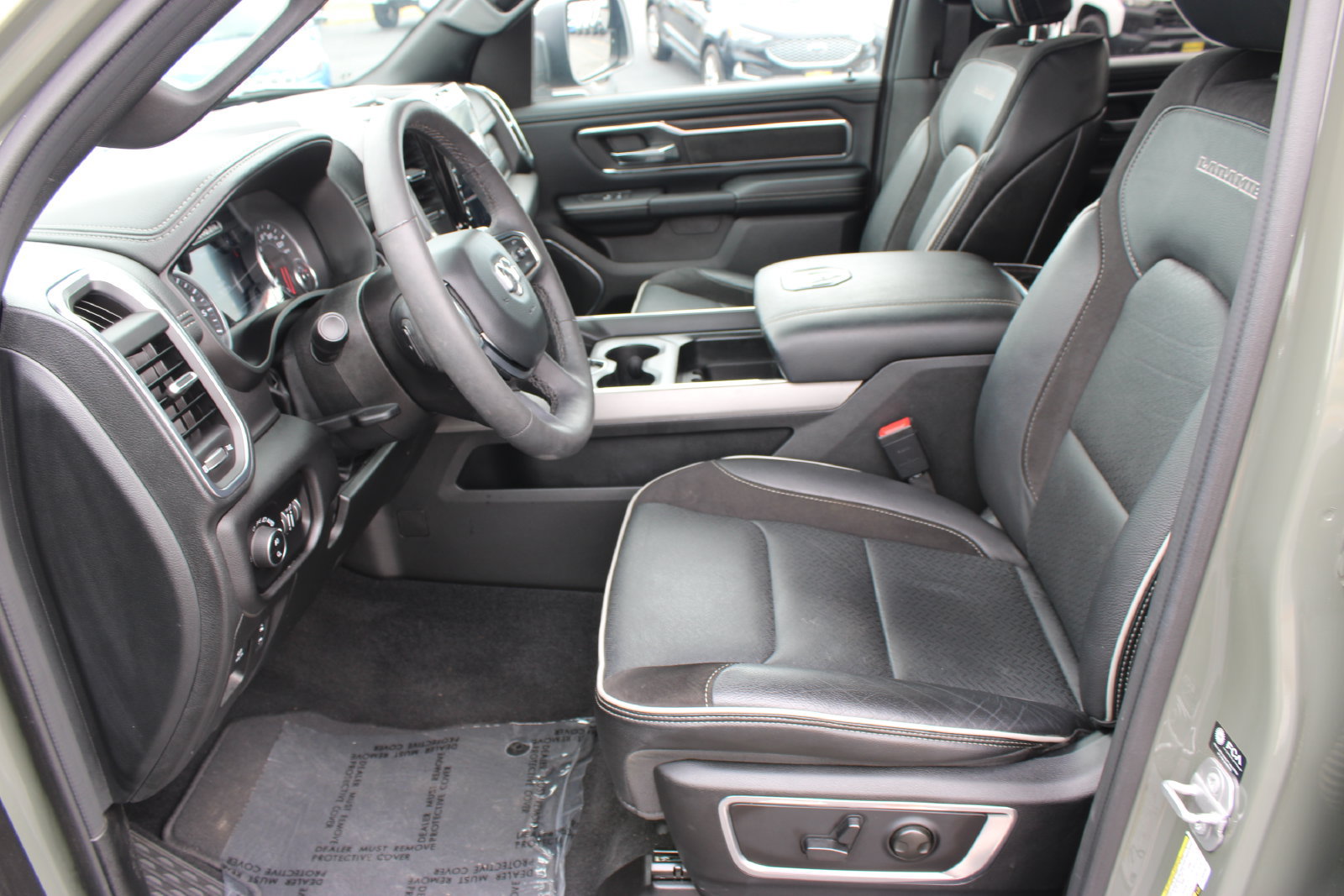 Used 2026 RAM 1500 Laramie AWD/4WD image 11