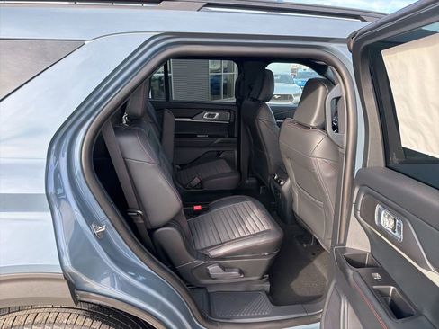 New 2026 Ford Explorer ST-Line AWD/4WD image 24