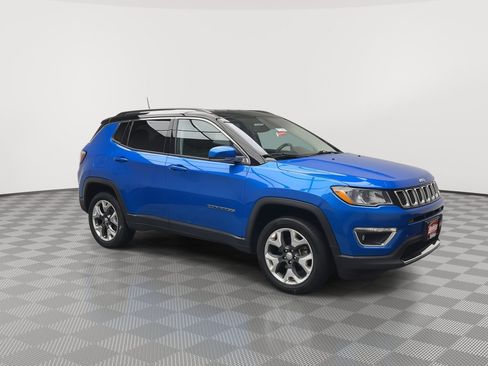 Used 2019 Jeep Compass Limited AWD/4WD image 38