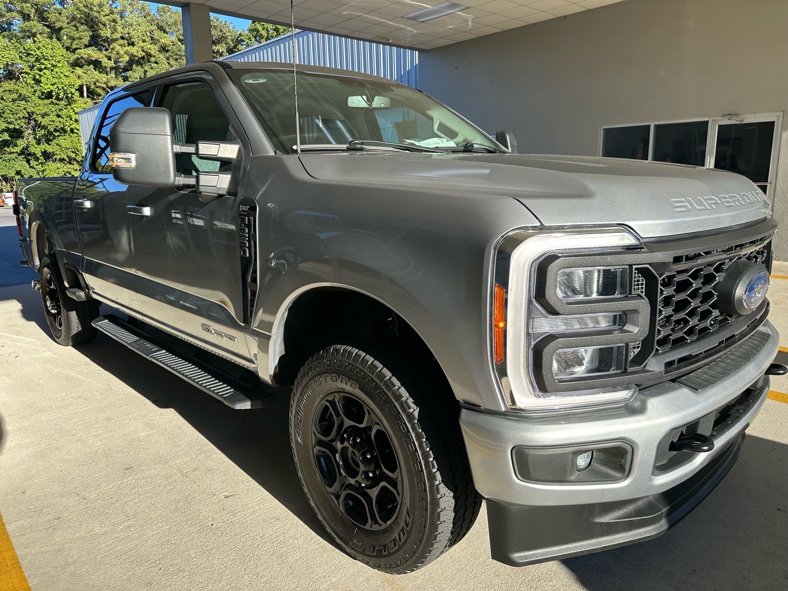Used 2023 Ford F250 XLT w/ XLT Premium Package AWD/4WD image 8