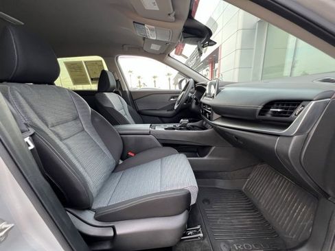 Certified 2023 Nissan Rogue SV image 23