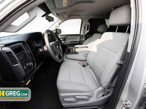 Used 2018 Chevrolet Silverado 1500 Custom w/ Custom Value Package RWD image 8