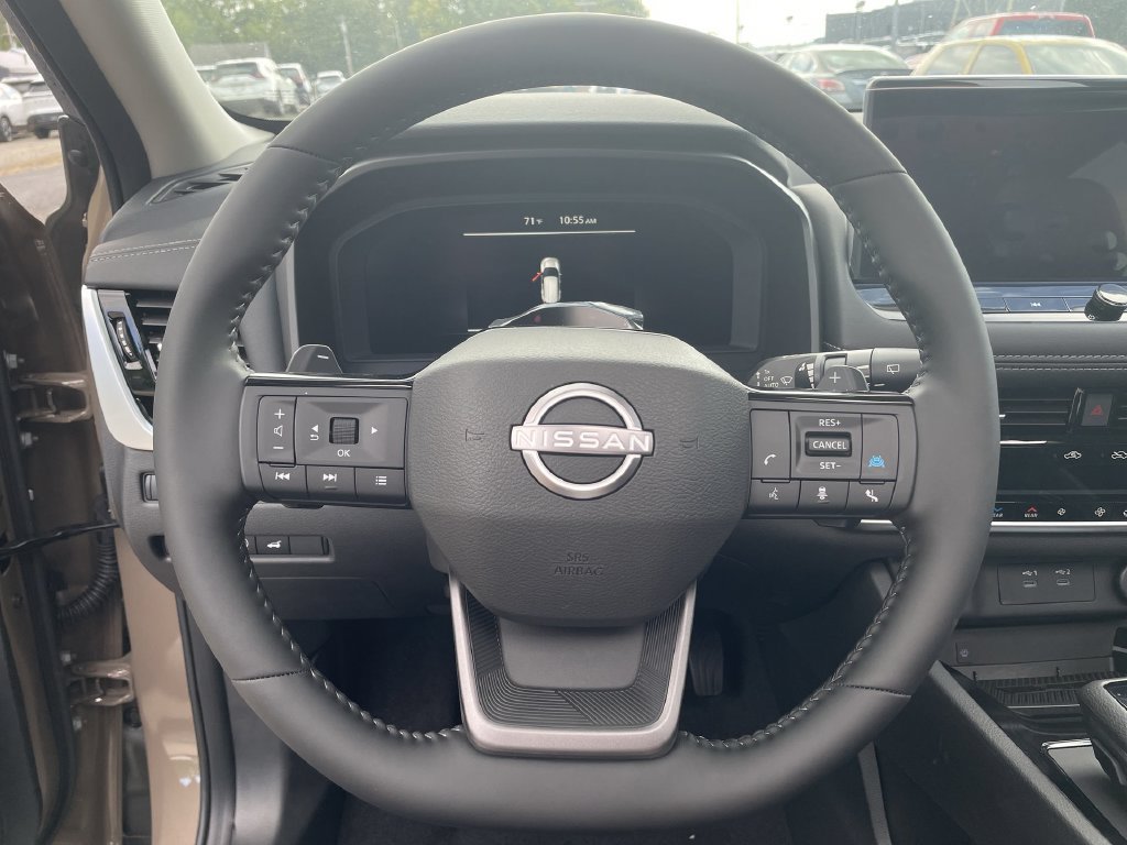 Certified 2025 Nissan Rogue SL w/ Tech Package AWD/4WD image 38