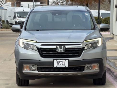 Used 2018 Honda Ridgeline RTL-E image 3