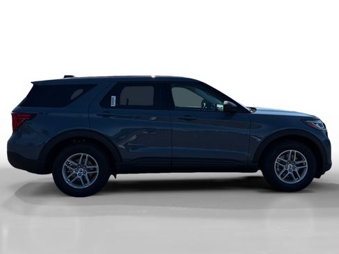 New 2026 Ford Explorer Active RWD image 6