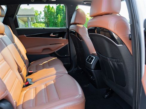 Used 2019 Kia Sorento SX AWD/4WD image 21
