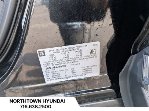 Used 2023 Buick Envision Essence image 40
