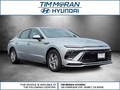New 2026 Hyundai Sonata SE image 1