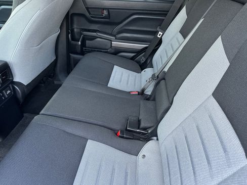 Used 2025 Toyota 4Runner TRD Off-Road image 12