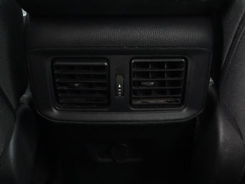 Used 2024 Toyota RAV4 LE FWD image 25