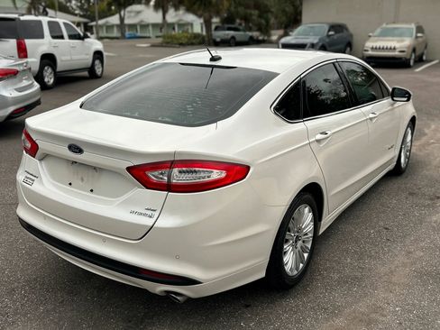 Used 2013 Ford Fusion SE image 5