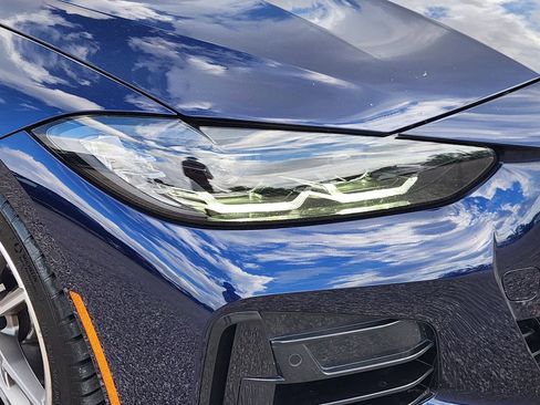 Used 2023 BMW 440i xDrive Coupe w/ Premium Package image 9