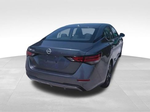Used 2025 Nissan Sentra SV FWD image 2
