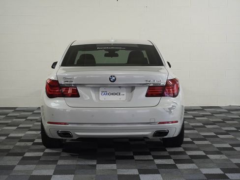 Used 2013 BMW 740Li xDrive w/ Executive Pkg AWD/4WD image 4