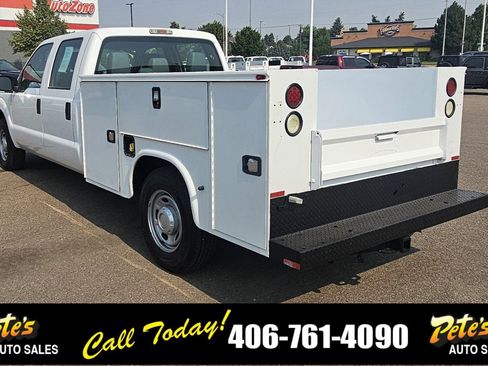 Used 2015 Ford F250 XL image 2