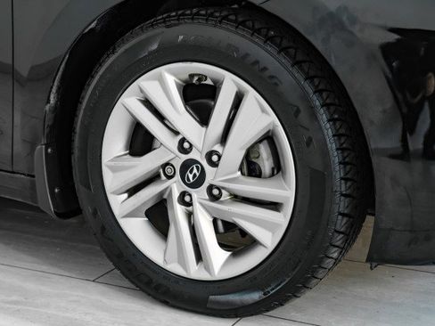 Used 2020 Hyundai Elantra Value Edition image 52