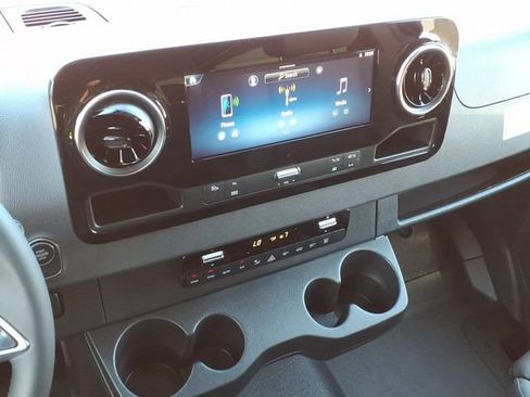 New 2026 Mercedes-Benz Sprinter 2500 image 5