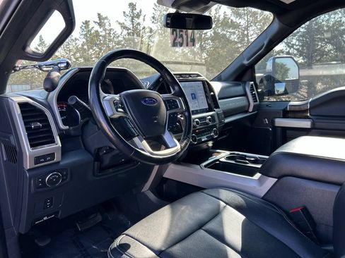Used 2022 Ford F250 Lariat w/ Chrome Package AWD/4WD image 16