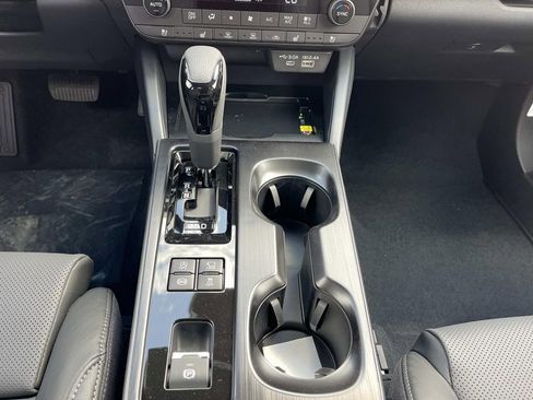 New 2026 Subaru Outback Touring XT AWD/4WD image 17