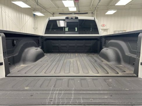 Used 2024 RAM 3500 Limited AWD/4WD image 20