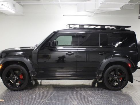 Used 2020 Land Rover Defender 110 X image 2