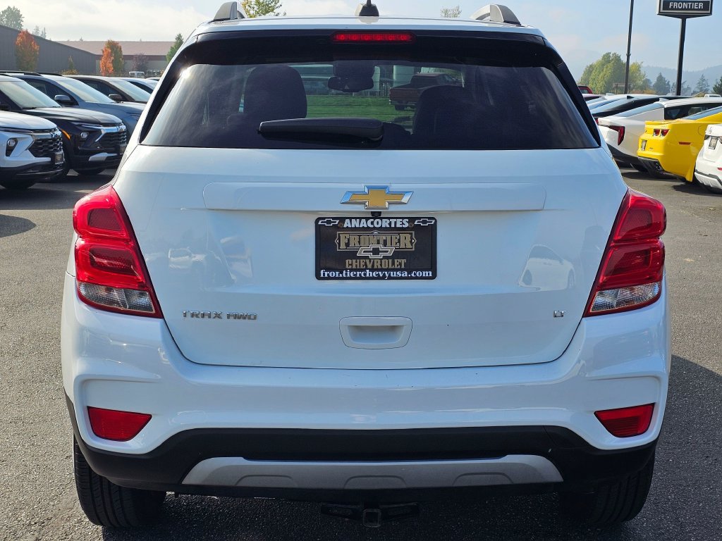 Used 2020 Chevrolet Trax LT w/ LT Convenience Package AWD/4WD image 4