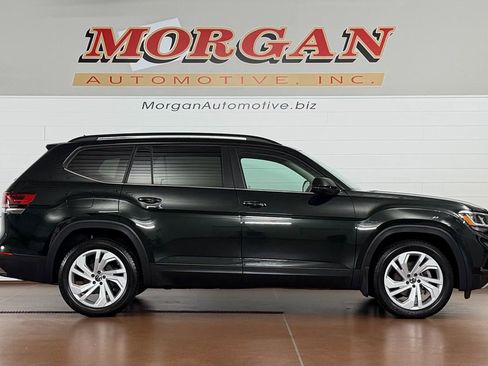 Used 2021 Volkswagen Atlas SE w/ Panoramic Sunroof Package AWD/4WD image 2