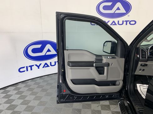 Used 2016 Ford F150 XLT w/ Equipment Group 301A Mid RWD image 12
