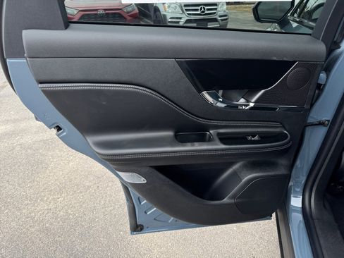 New 2026 Lincoln Corsair Premiere image 25