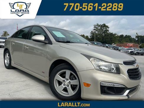 Used 2015 Chevrolet Cruze LT FWD image 1