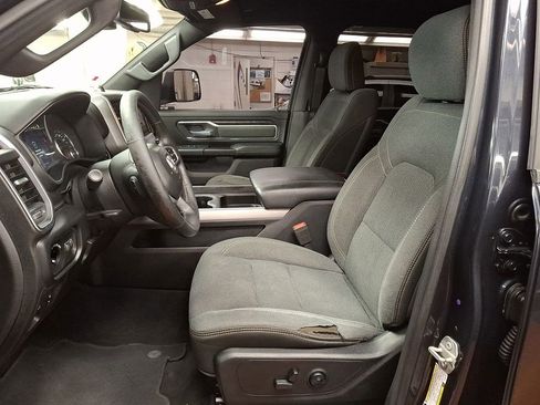 Used 2019 RAM 1500 Big Horn AWD/4WD image 8