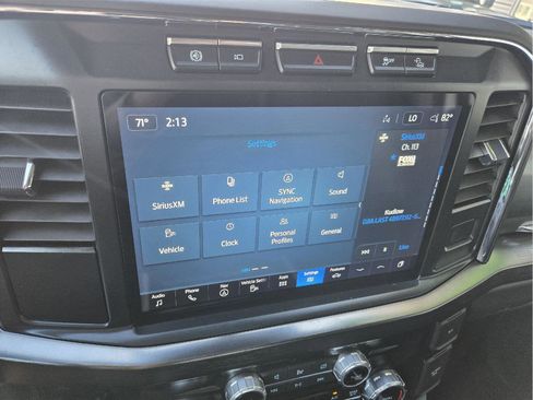 Used 2024 Ford F250 Lariat w/ Tremor Off-Road Package image 34