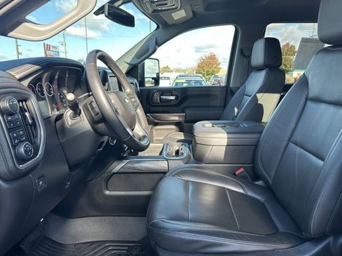 Used 2020 Chevrolet Silverado 2500 LTZ image 29