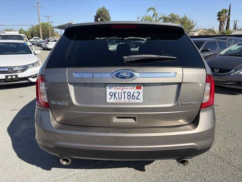 Used 2012 Ford Edge Limited FWD image 3