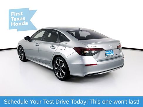 Used 2026 Honda Civic Sport Touring image 5