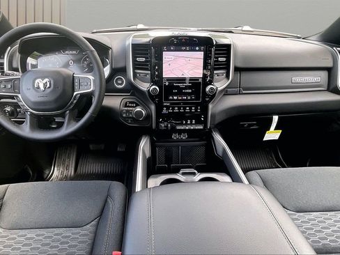 New 2026 RAM 1500 Big Horn AWD/4WD image 10
