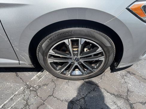 Used 2023 Volkswagen Jetta Sport FWD image 13